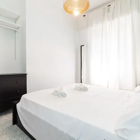 Centro Storico-6 Min Acquario